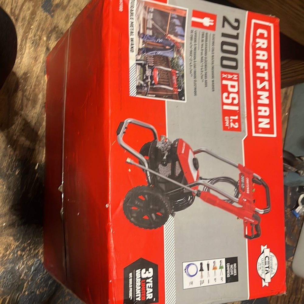 Air compressor - Picture 2 of 5
